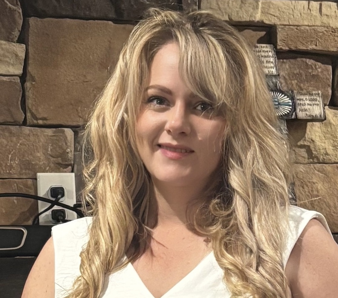 Amanda Collins