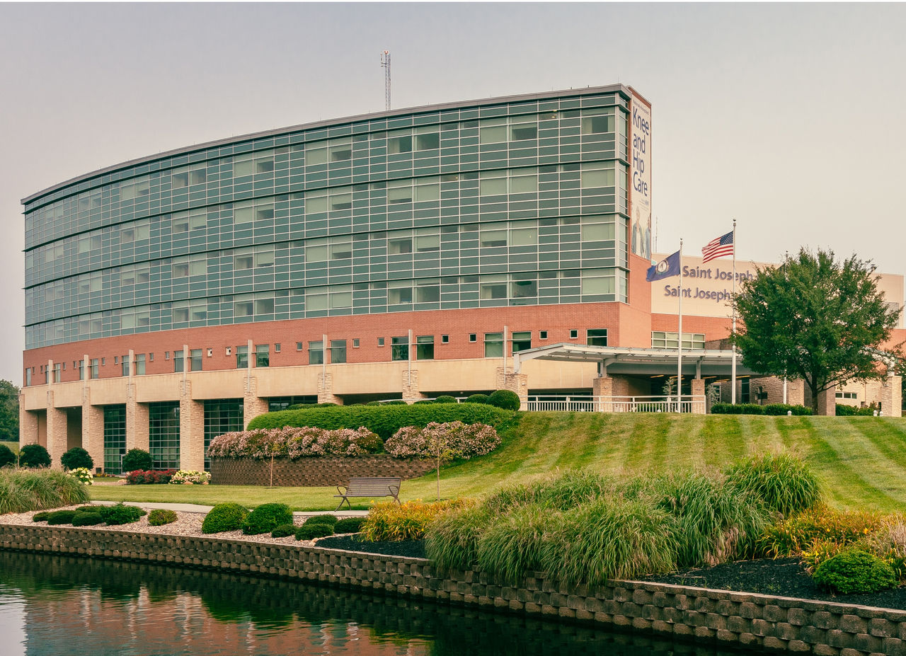 U.S. News & World Report Names Saint Joseph London a High Performing Hospital 
